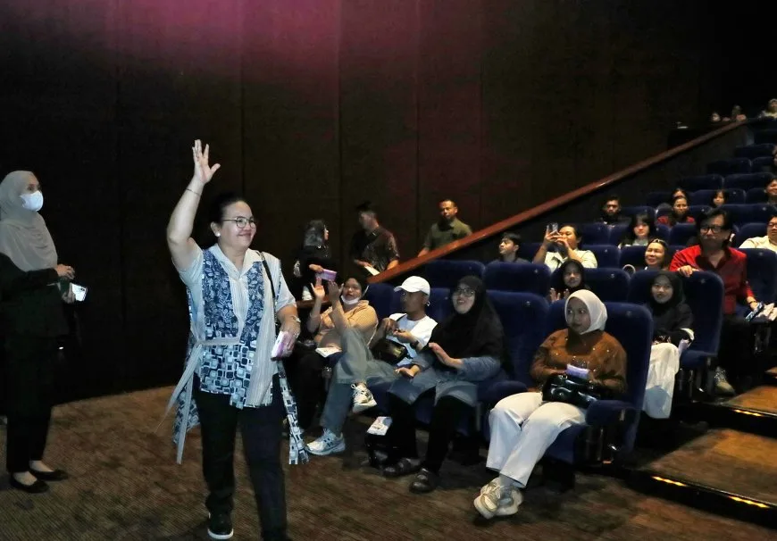 Gala premiere film Jangan Buang Ibu di Semarang menghadirkan pesan menyentuh tentang pengorbanan ibu dan pentingnya keluarga