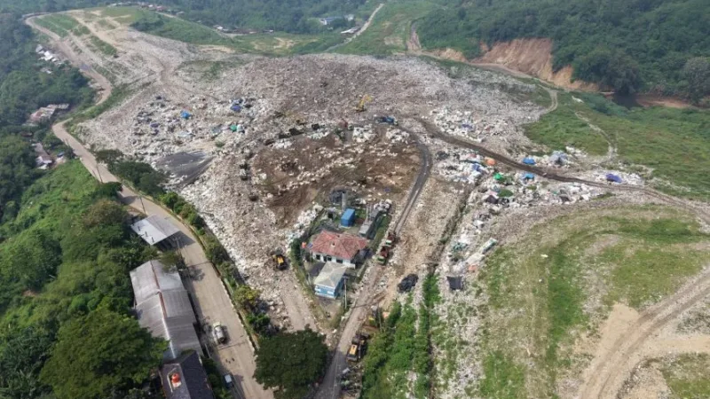 Proyek PSEL Semarang Raya senilai Rp3 triliun menarik 85 investor dan menjadi langkah besar menuju pengelolaan sampah modern.