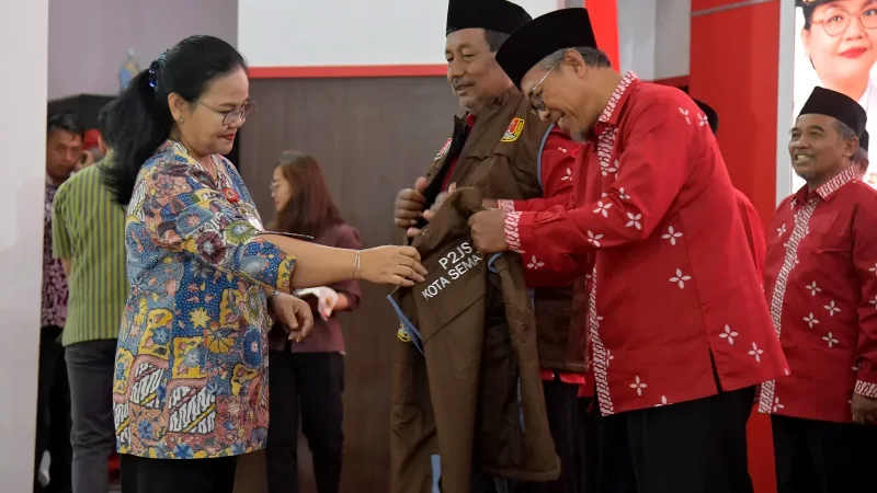 Wali Kota Agustina Tambah Kuota Bisyaroh Jadi 10 Ribu Penerima