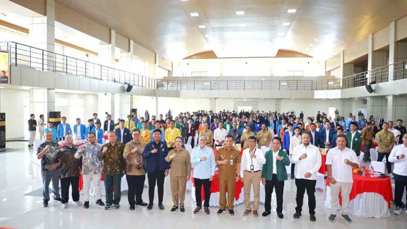 Dukung Peran Mahasiswa, Agustina Hadiri Dua Agenda di Semarang