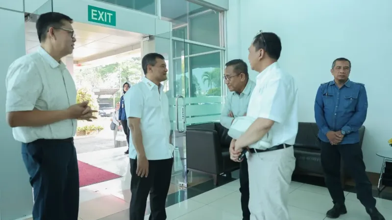 Ahmad Luthfi Targetkan Dry Port Jateng Rampung Dua Tahun, Dorong Logistik Industri