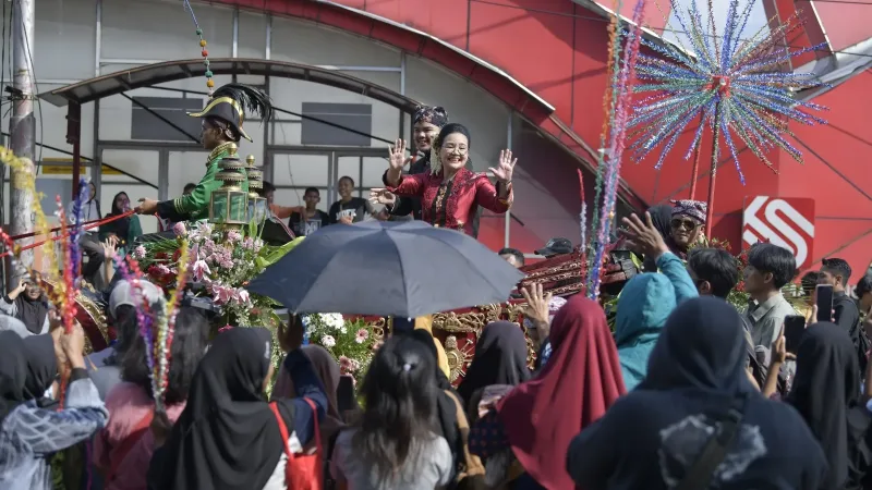 Agustina Wilujeng Hadirkan Keragaman dan Toleransi di Pawai Ta’aruf MTQ Nasional