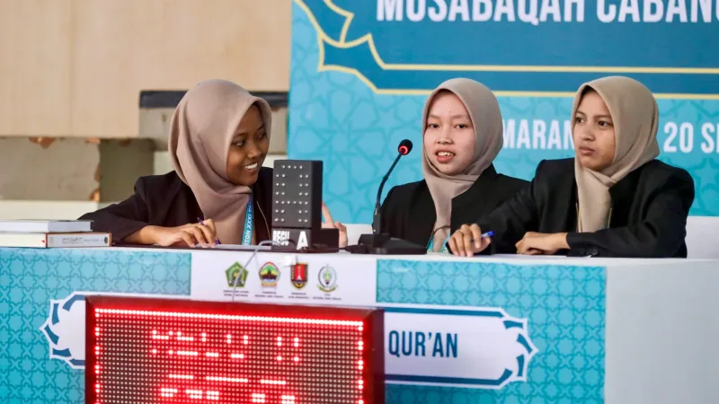Ahmad Luthfi Saksikan Langsung Perjuangan Kafilah Jateng di MTQ Nasional XXXI