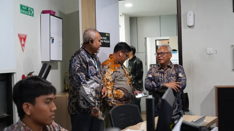 Komisaris PLN Icon Plus Sambangi SBU Jateng, Pastikan Keandalan Layanan Pelanggan