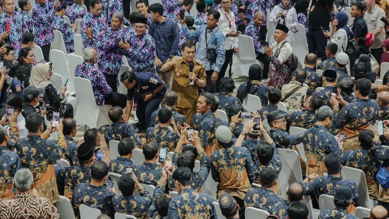 Gubernur Ahmad Luthfi mengapresiasi 2.347 pendonor darah sukarela di Jawa Tengah sebagai wujud kepedulian sosial dan kemanusiaan bagi warga.