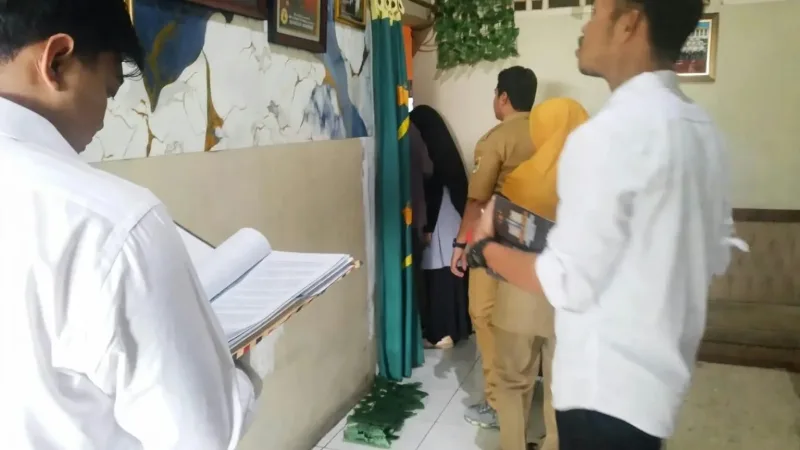 Dugaan Kerusakan Rumah di Gombel Lama, Polda Jateng dan DLH Turun Periksa Lokasi