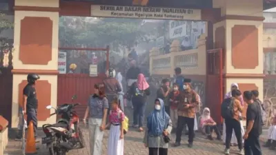 Asap Tebal TPA Jatibarang Ganggu Sekolah, Siswa SDN Ngaliyan 01 Dipulangkan