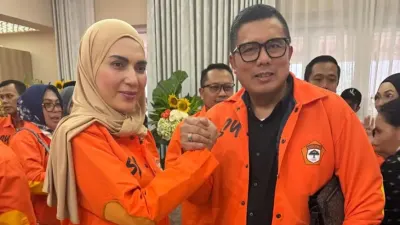 PDK Kosgoro 1957 Jawa Tengah mendukung Sari Yuliati sebagai Ketua Umum. Ia telah mengantongi 40 dukungan jelang Mubes V.