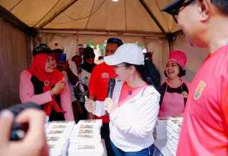 Pemkot Semarang meluncurkan Program Waras Ekonomi