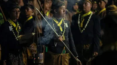 Kirab Malam 1 Suro Mangkunegaran Surakarta 2026