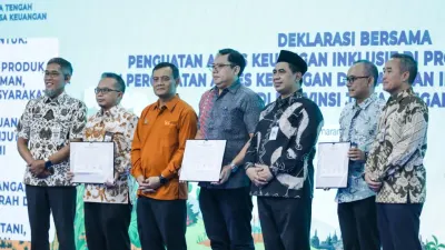 Jateng Gencarkan Literasi Keuangan hingga Desa untuk Cegah Pinjol Ilegal dan Judi Online
