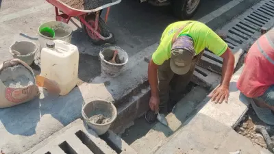 Agustina Benahi Drainase Simpang Lima, Genangan Ditargetkan Berkurang