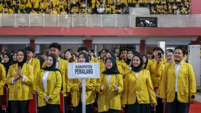 Luthfi Terjunkan 4.620 Mahasiswa Undip Kawal Program Kecamatan Berdaya