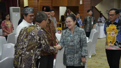 Walkot Agustina Terima Kemensos, Pastikan Usulan Pahlawan KH Sholeh Darat