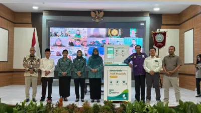 Pegadaian Kanwil XI Semarang dan TP PKK Jateng bersinergi memberdayakan perempuan melalui literasi keuangan dan program lingkungan.