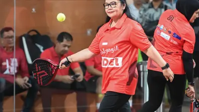 Sambut HUT Ke-81 RI, Wali Kota Semarang Agustina Gelar Mak Jegagik Padel dan Aksi Sosial