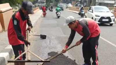 Respons Aduan Warga, DPU Semarang Rampungkan Perbaikan Jalan RA Kartini