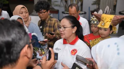 Hadapi Kemarau, Wali Kota Agustina Dorong Penyiraman Otomatis Taman Kota