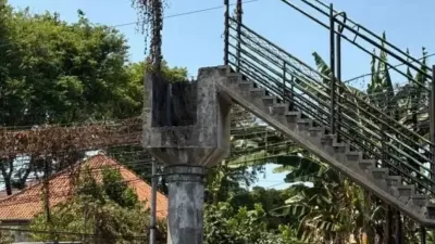 JPO Semarang Rusak Parah, DPRD Minta Pemkot Segera Bertindak Sebelum Ada Korban