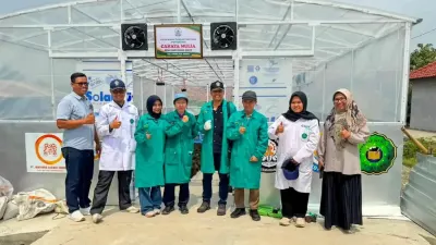 Tidak di Pinggir Jalan Lagi, UNDIP dan Unwahas Dorong Kualitas Rumput Laut Brebes