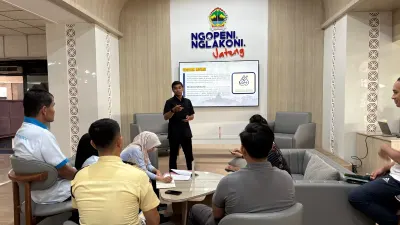 Pemprov Jateng mengembangkan aplikasi Mangayubagya guna mempermudah pengajuan, monitoring, penjadwalan, serta dokumentasi audiensi gubernur.