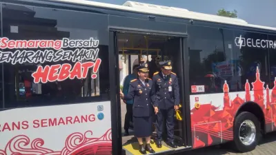Laksana Produksi 27 Bus Listrik Trans Semarang, Dukung Transportasi Ramah Lingkungan