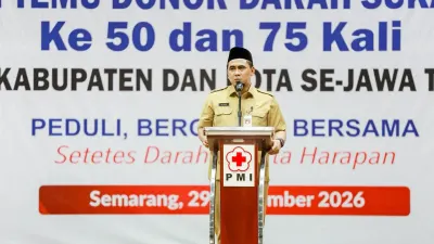 Wakil Gubernur Jawa Tengah Taj Yasin Maimoen