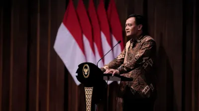 Pemprov Jateng menggandeng 123 perguruan tinggi untuk pengentasan kemiskinan via KKN, pendataan, dan pendampingan warga hingga tingkat desa.