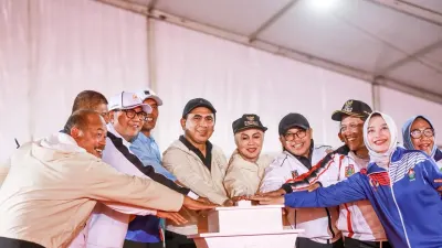 Taj Yasin menutup Porprov Jateng XVII 2026 di Kendal. Kedu Raya disiapkan menjadi tuan rumah 2030, Kota Semarang pun meraih 177 medali emas.