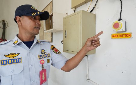 KAI dan DJKA Uji Coba Panic Button di Perlintasan Sebidang Madukoro Semarang untuk Tingkatkan Keselamatan