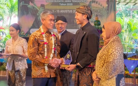 Pasar Raya TBJT 2025 Resmi Dibuka, Jadi Wadah Pelestarian Budaya dan Kreativitas Generasi Muda