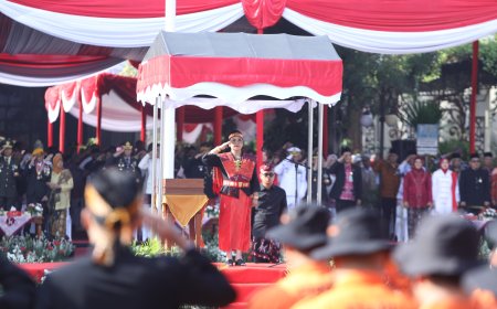 HUT ke-80 RI di Kota Semarang: Veteran Pengawal Bung Karno Hadir dalam Upacara