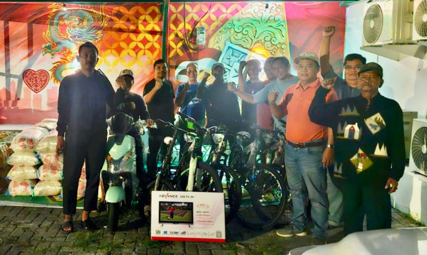 Meriahkan HUT RI, PT Naga Baladika Bagikan Sepeda, Sembako, dan Layanan Ambulans Gratis