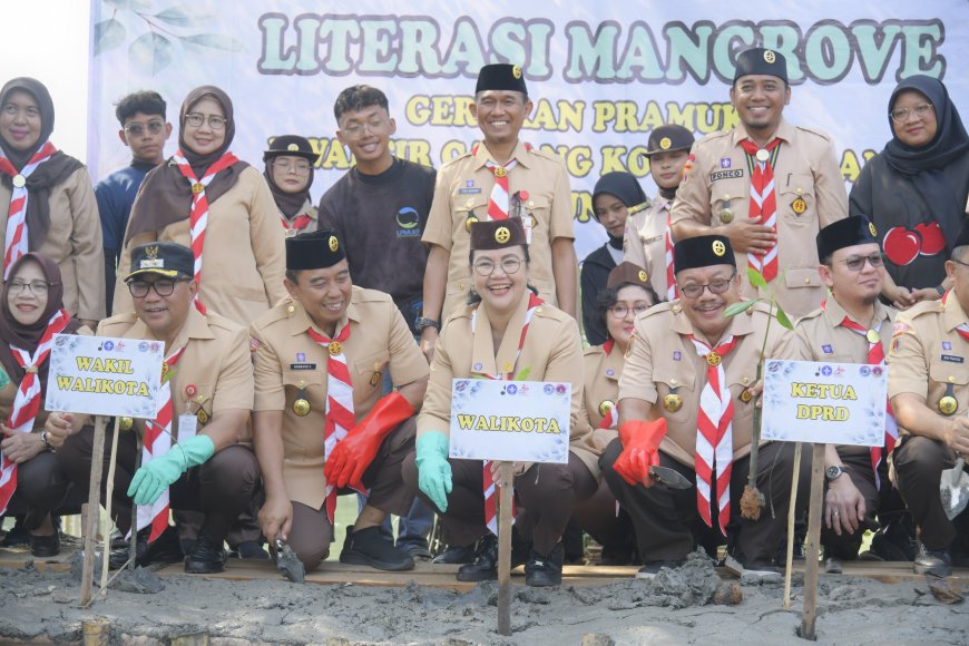 Wali Kota Semarang Agustina Dorong Penanaman 10.000 Mangrove untuk Selamatkan Kawasan Pesisir