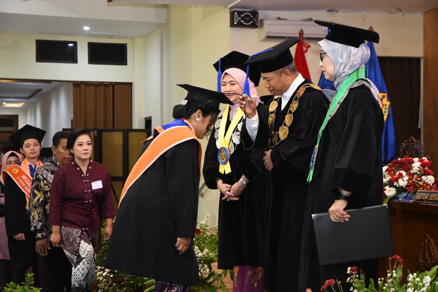 USM Kukuhkan Wisuda ke-73, Cetak Generasi Intelektual Berkarakter