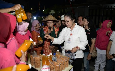 Bangkitkan Ekonomi Warga, Pemkot Semarang Hidupkan Pasar Tiban UMKM Lamper Lor