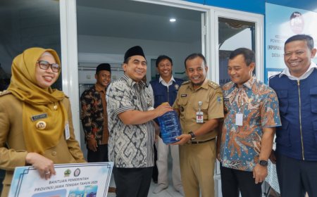Program Desalinasi Jateng Diresmikan di Demak, Warga Kini Mudah Akses Air Bersih