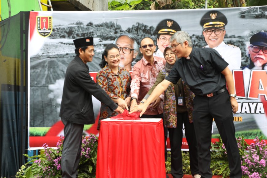 Nama YB Mangunwijaya Diabadikan Jadi Jalan Menuju TPA Jatibarang, Wujud Penghormatan dari Pemkot Semarang