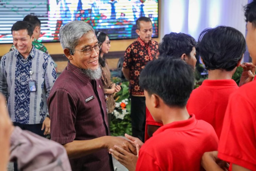 SRT 45 Semarang Dibuka, Sekda Jateng Beri Semangat Siswa Baru