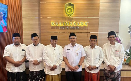 Gus Yasin Resmikan Biro Haji dan Umroh Kalimasada, Sisihkan Dana untuk Madrasah Diniyah