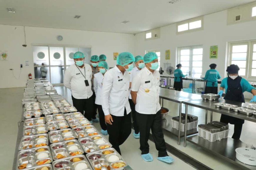 Ahmad Luthfi Tinjau SPPG Jebres, Dorong Percepatan Sertifikasi SLHS di Jawa Tengah