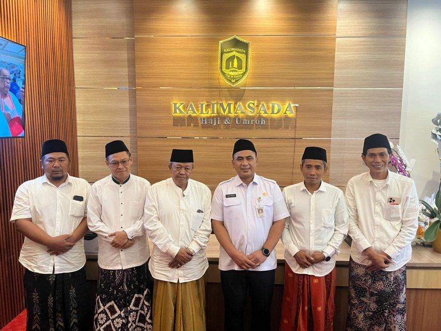 Gus Yasin Resmikan Biro Haji dan Umroh Kalimasada, Sisihkan Dana untuk Madrasah Diniyah