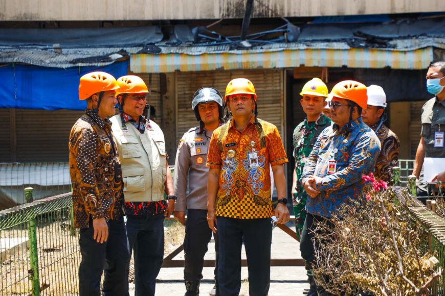 Pemprov Jateng Gelontorkan Rp1 Miliar untuk Pasar Darurat Wonogiri Pasca Kebakaran
