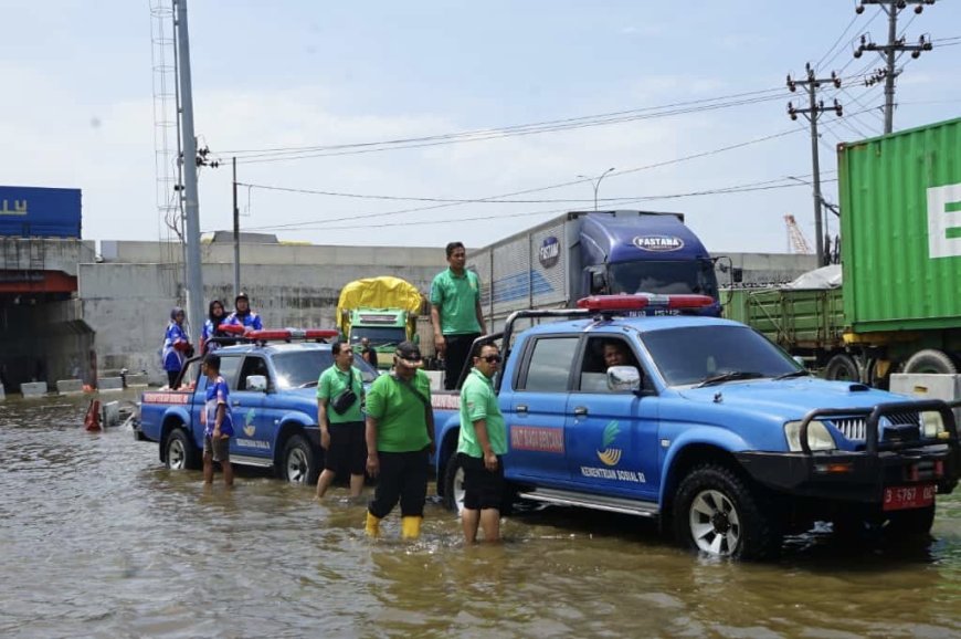 Pemprov Jateng Tambah 8 Pompa untuk Atasi Banjir di Semarang