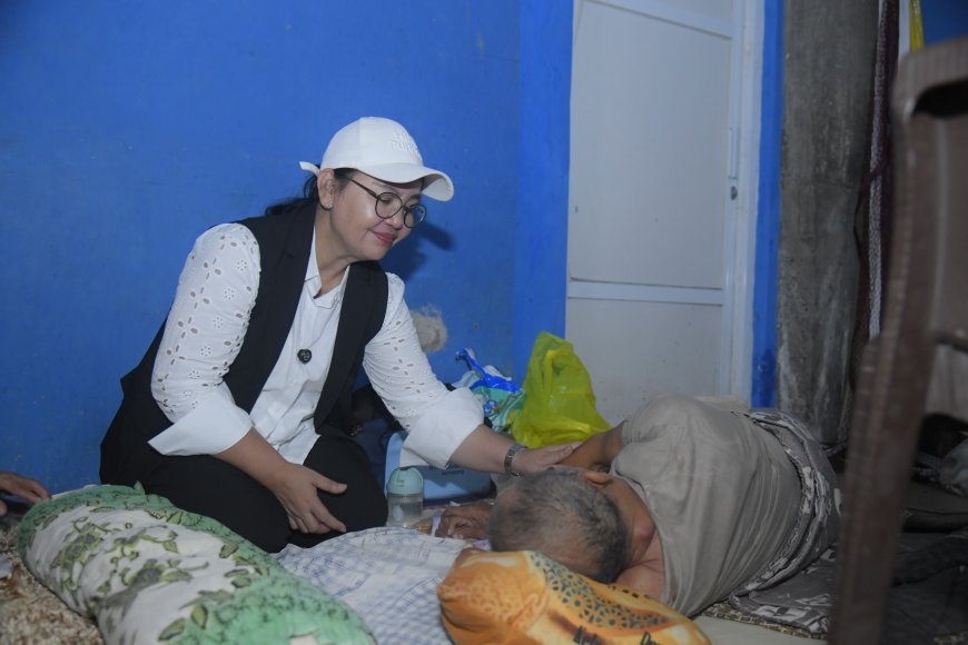 Agustina Wilujeng Gerak Cepat Pastikan Logistik dan Layanan Kesehatan untuk Pengungsi Banjir