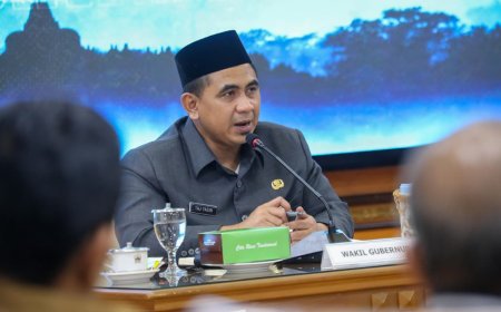 Pemprov Jateng Kaji Wacana Sekolah Enam Hari, Libatkan Akademisi dan Pakar Pendidikan