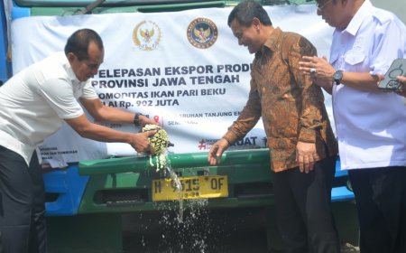 Ahmad Luthfi Lepas Ekspor UMKM Jateng, Target 2026 Tembus Rp20 Triliun