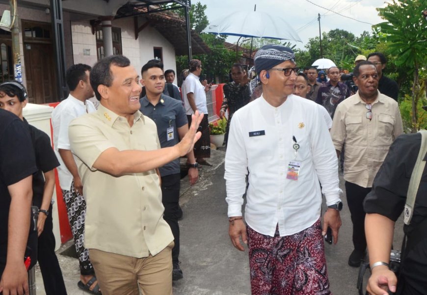 Kolaborasi Pemprov Jateng dan Swasta Hadirkan Rumah Layak Huni, Warga Kudus Bersyukur