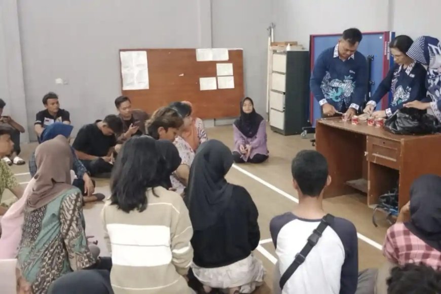 Remaja Lamper Lor Dapat Pembinaan Karakter dari Tim Pengabdian USM