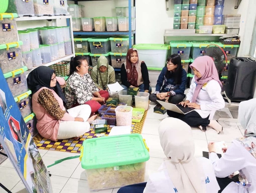 PkM USM Tingkatkan Nilai Tambah Produk Herbal Ngesti Rempah Lewat Perlindungan HKI